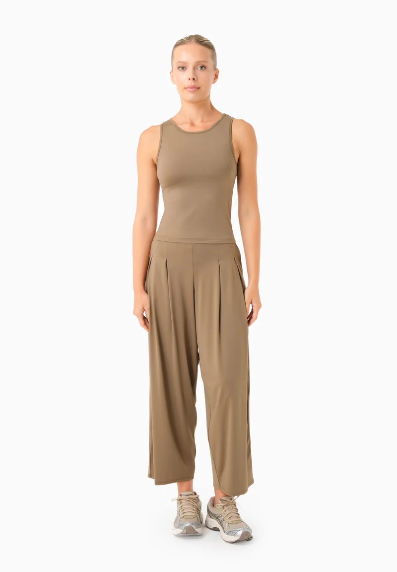 ANNYA | Sportliches Tanktop aus recyceltem Polyamid