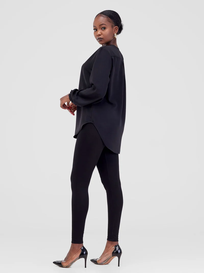 Vivo Dua Long Bishop Sleeve Top - Black Zoom