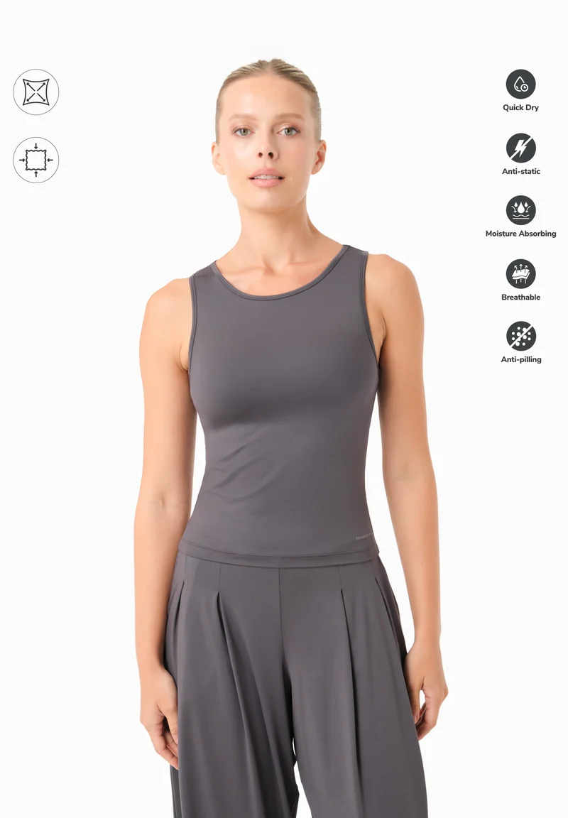 ANNYA | Sportliches Tanktop aus recyceltem Polyamid