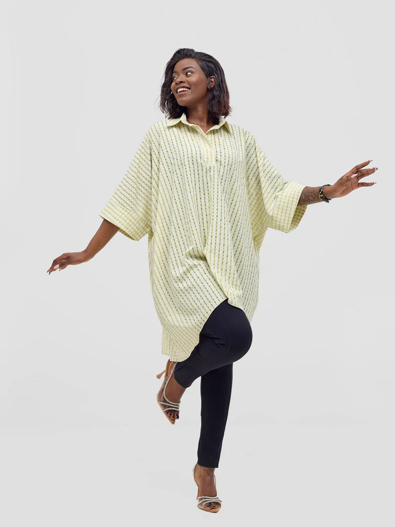 Vivo Mistari 3/4 Sleeve V - Neck Collared Tunic Top - Light Olive Checkered