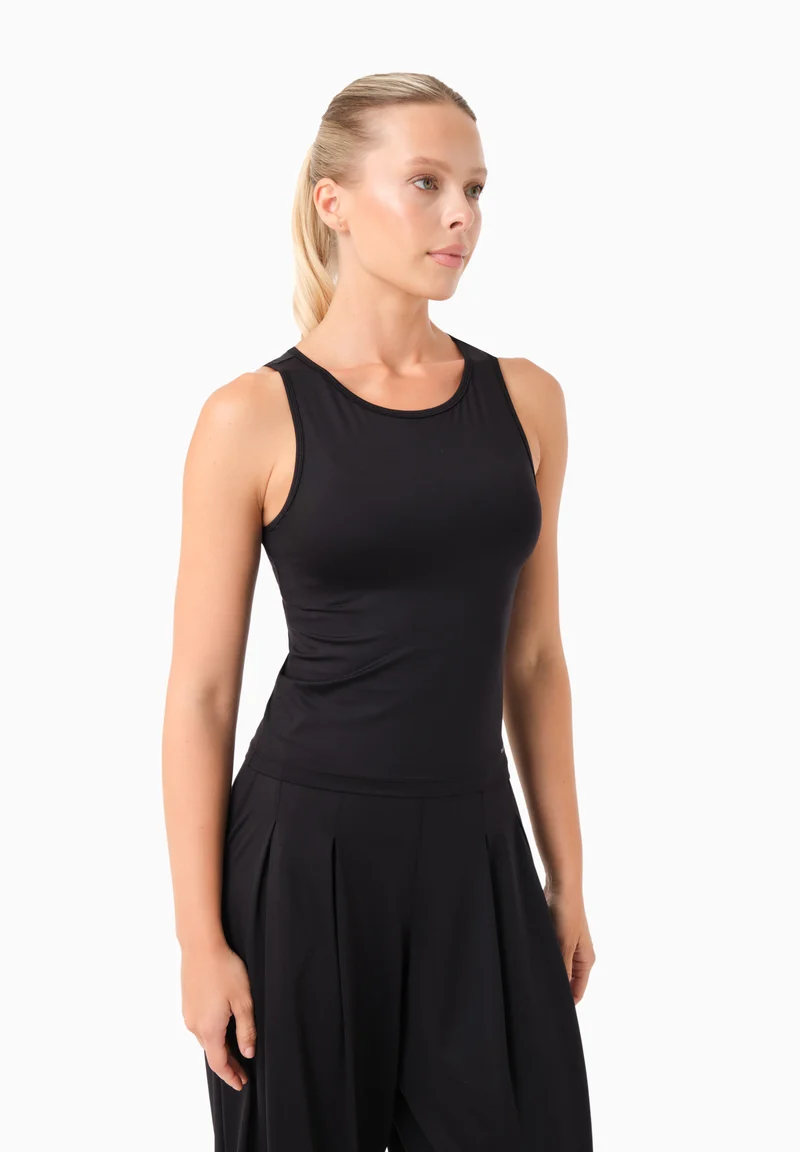 ANNYA | Sportliches Tanktop aus recyceltem Polyamid