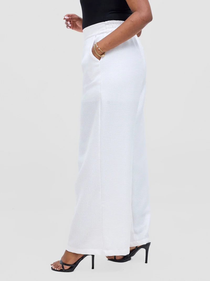 Vivo Analo Wide Leg Pants - White