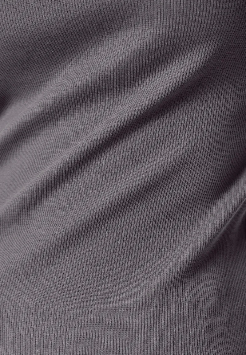 SOFFIA | Rib Top aus Bio-Baumwolle