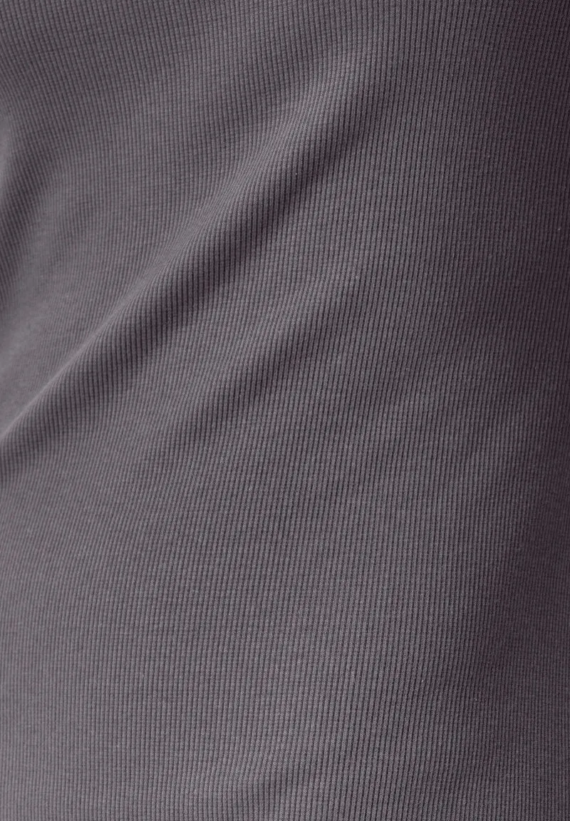 DURRU | Geripptes Kleid aus Bio-Baumwolle
