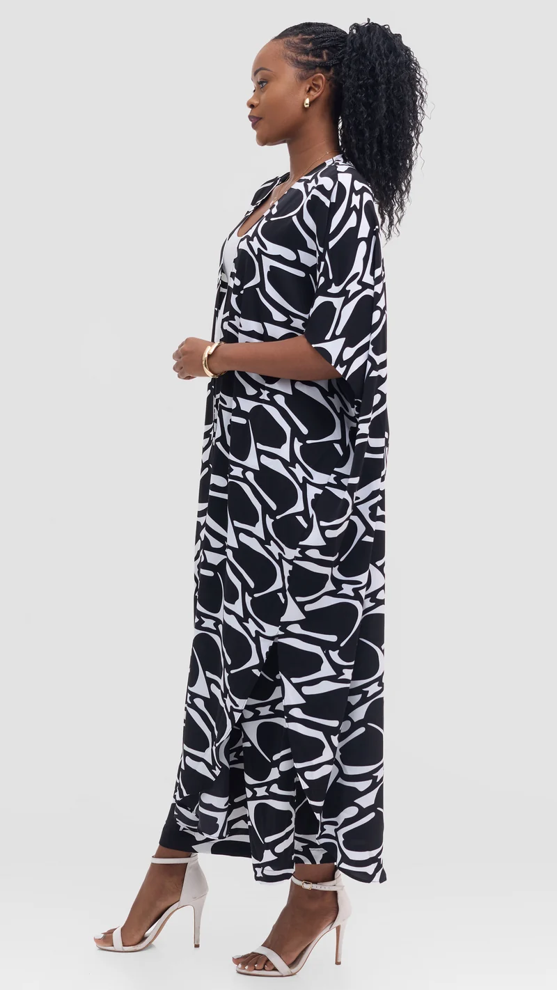 Vivo Maisha Kimono in Crepe - White / Black Abstract Print