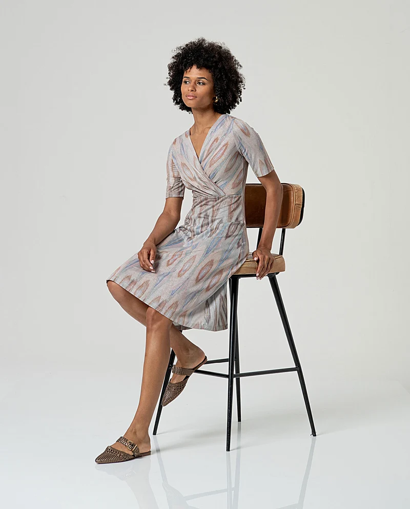 Robe midi imprimée à décolleté croisé