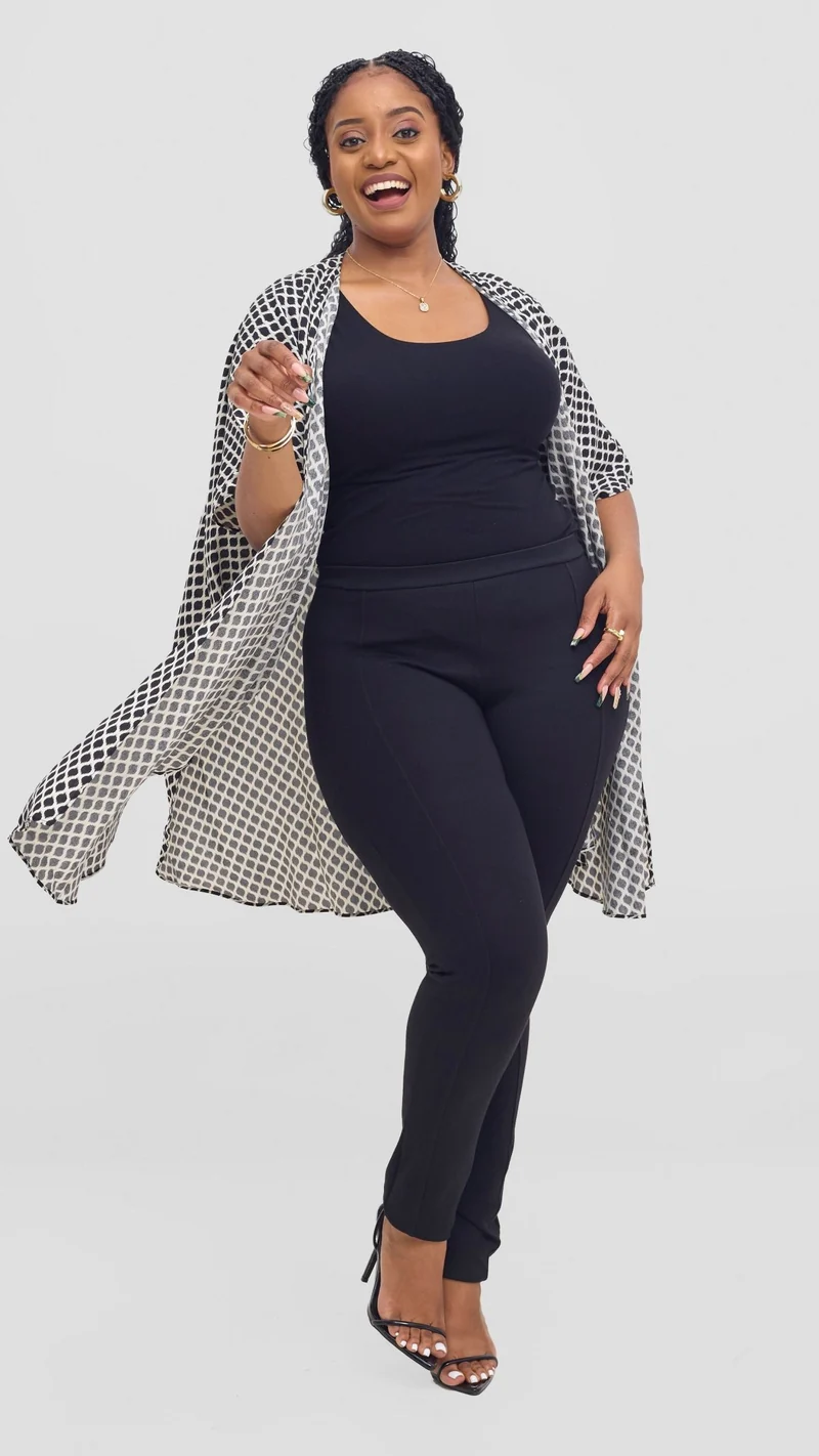 Vivo Samira Wide Kimono - Cream / Black Print