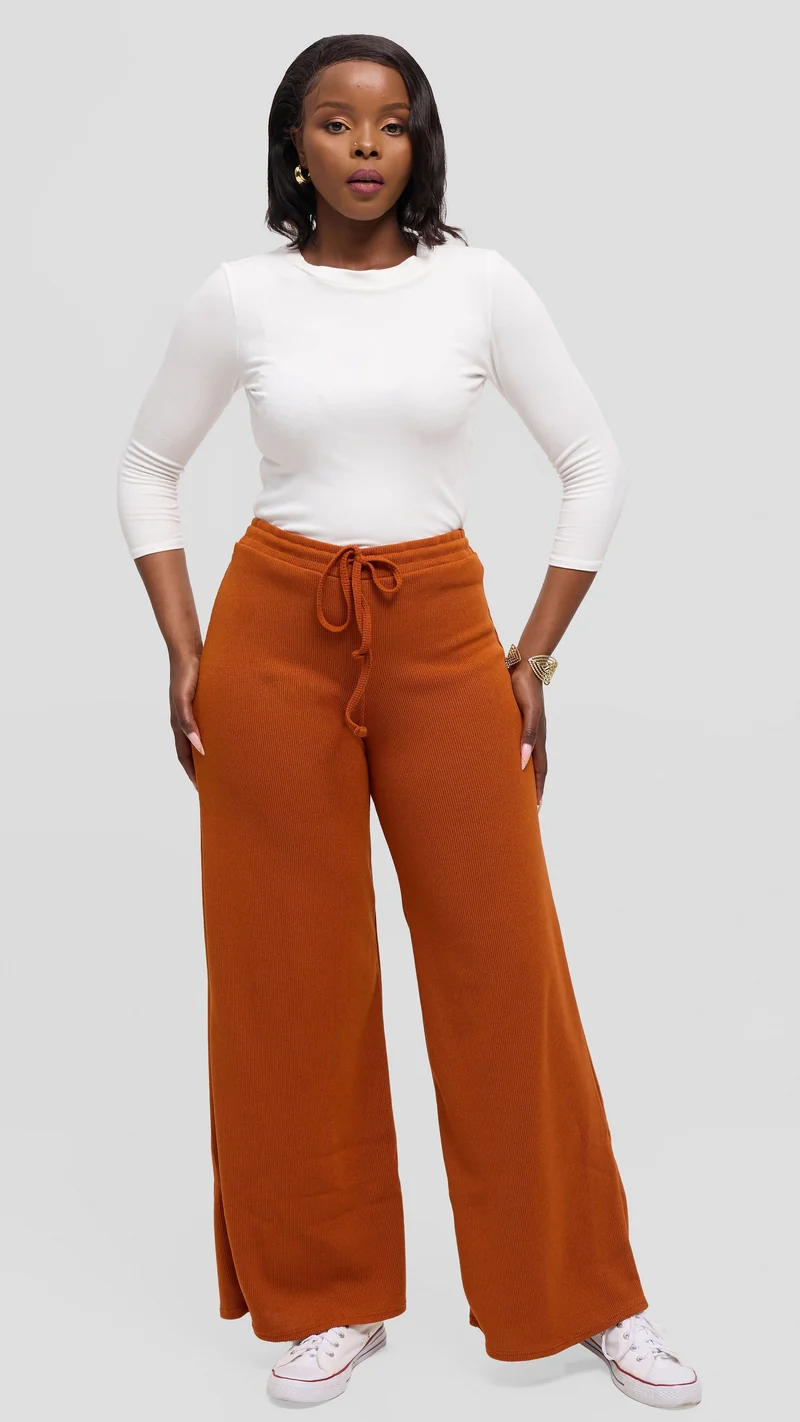 Vivo Ria Drawstring Pants in Stretch Rib - Rust