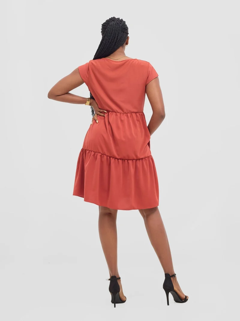 Vivo Pelia Round Neck Dress - Rust