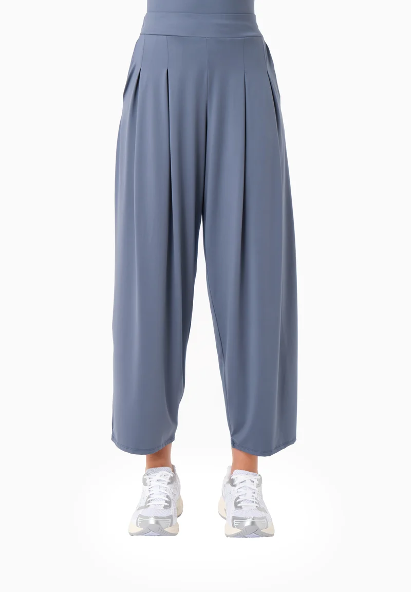 PEENY | Weit geschnittene Hose aus recyceltem Polyamid
