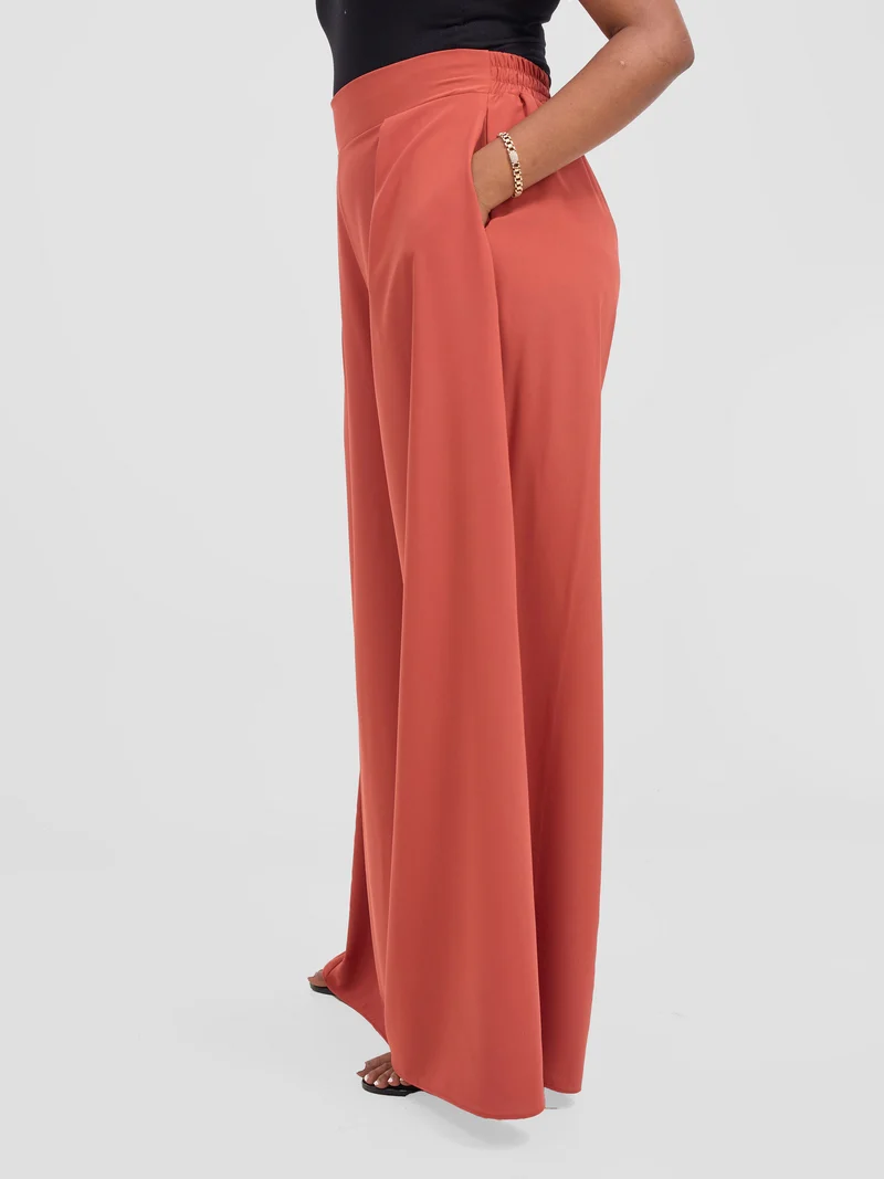 Vivo Basic Crepe Pants - Rust