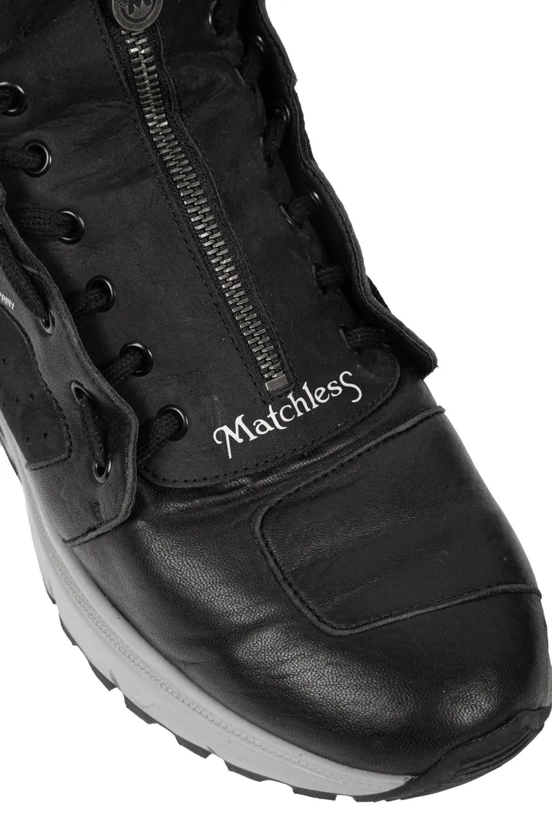 MODEL X HIKING BOOTS MAN