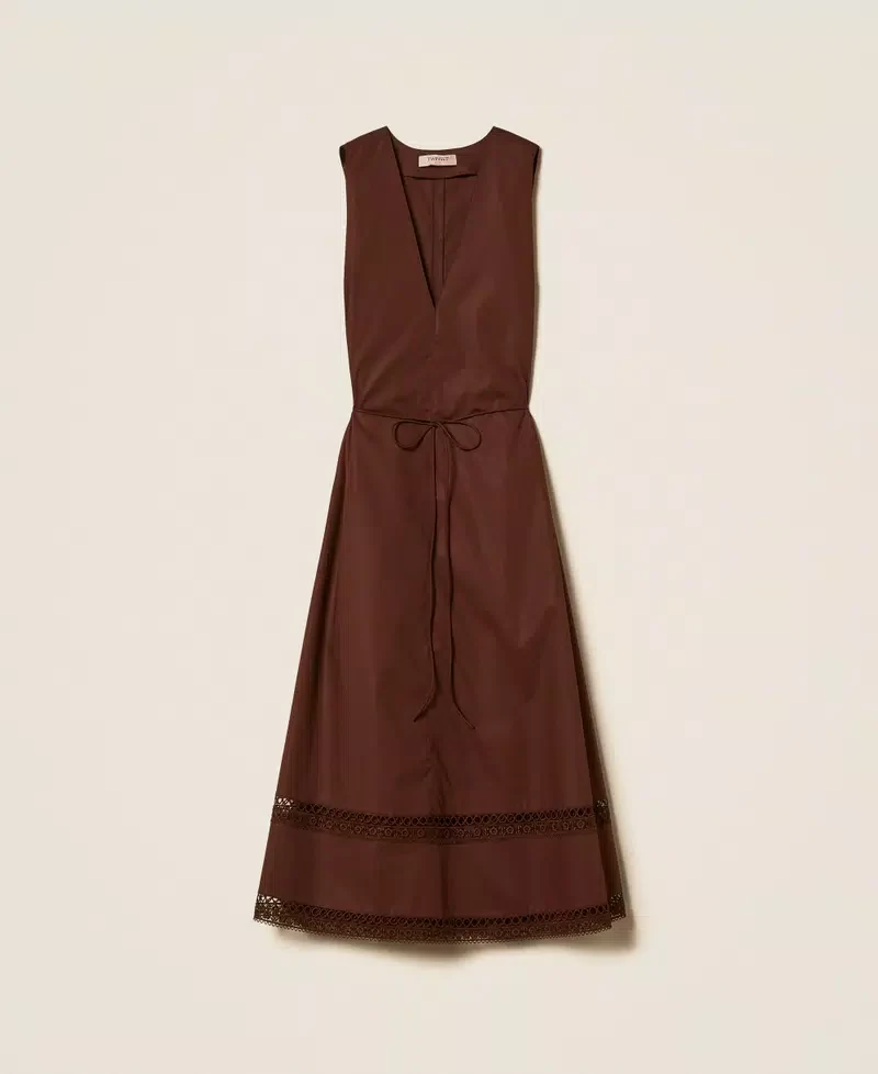 Robe midi ceinturée à broderies ajourées