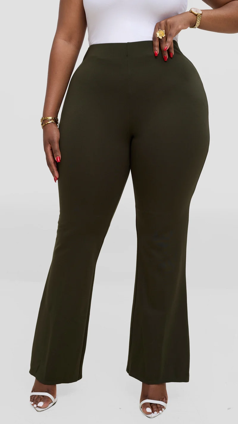 Vivo Studio Flared Pants In Ponte - Hunters