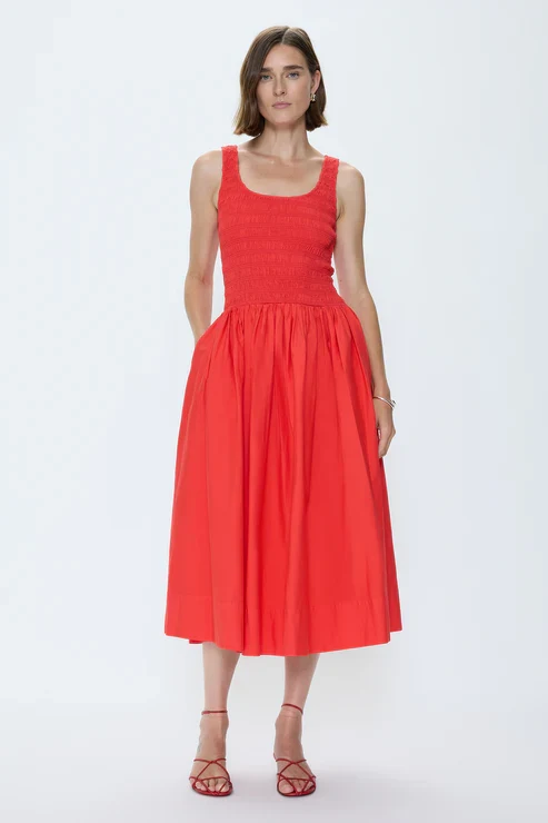 Robe midi smockée Alessia avec jupe ample