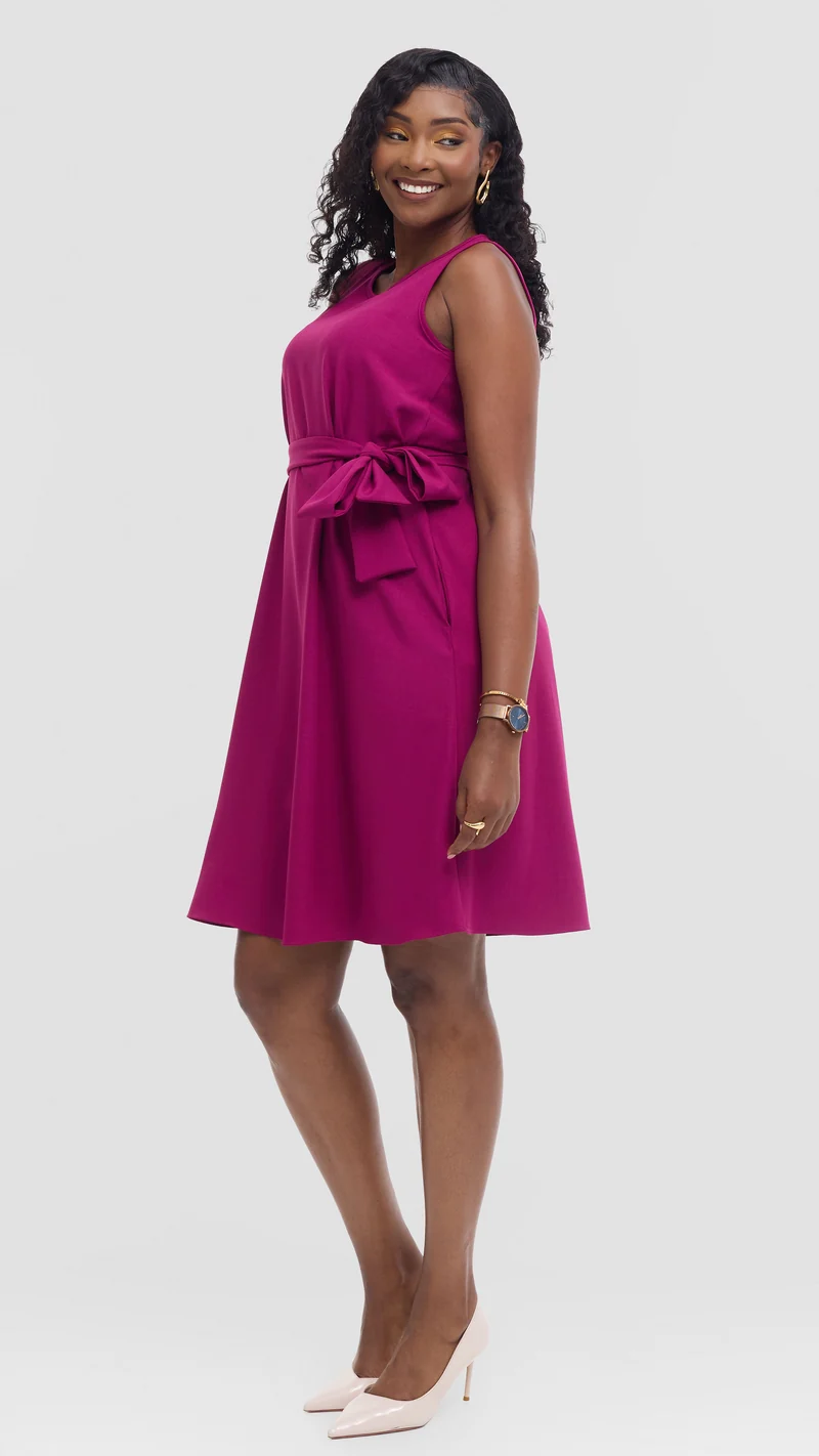 Vivo Niari Sleeveless Tent Dress in Crepe - Light Purple