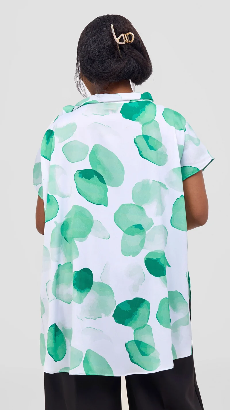 Vivo Takali Tunic Top in Textured Satin - White / Green Arisi Print