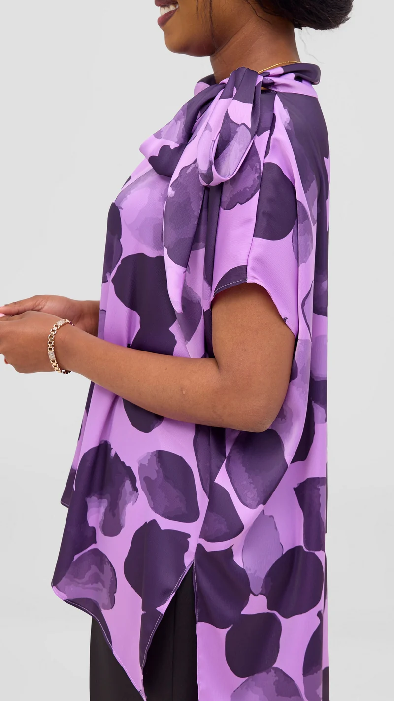Vivo Takali Tunic Top in Textured Satin - Lilac / Eggplant Arisi Print