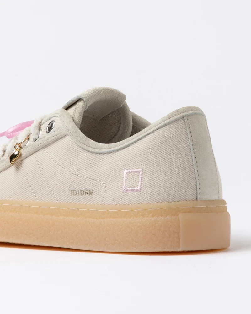 Baskets Dream avec lacets duveteux et breloques