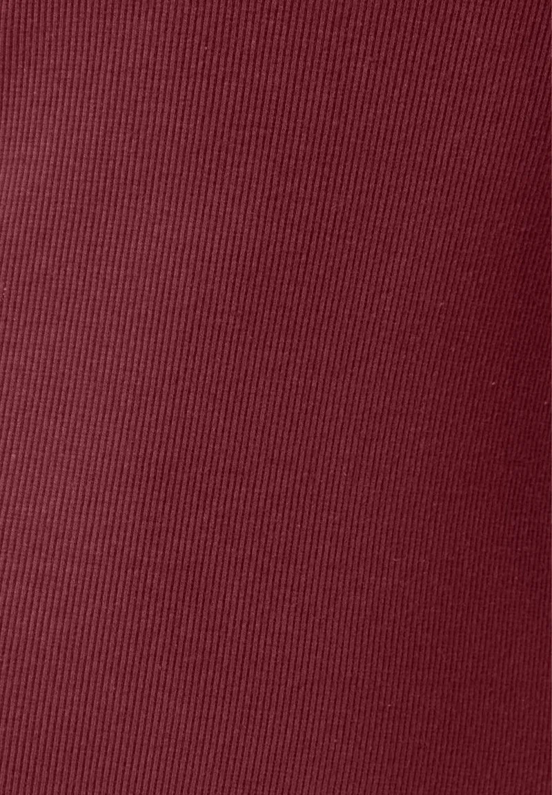 DURRU | Geripptes Kleid aus Bio-Baumwolle
