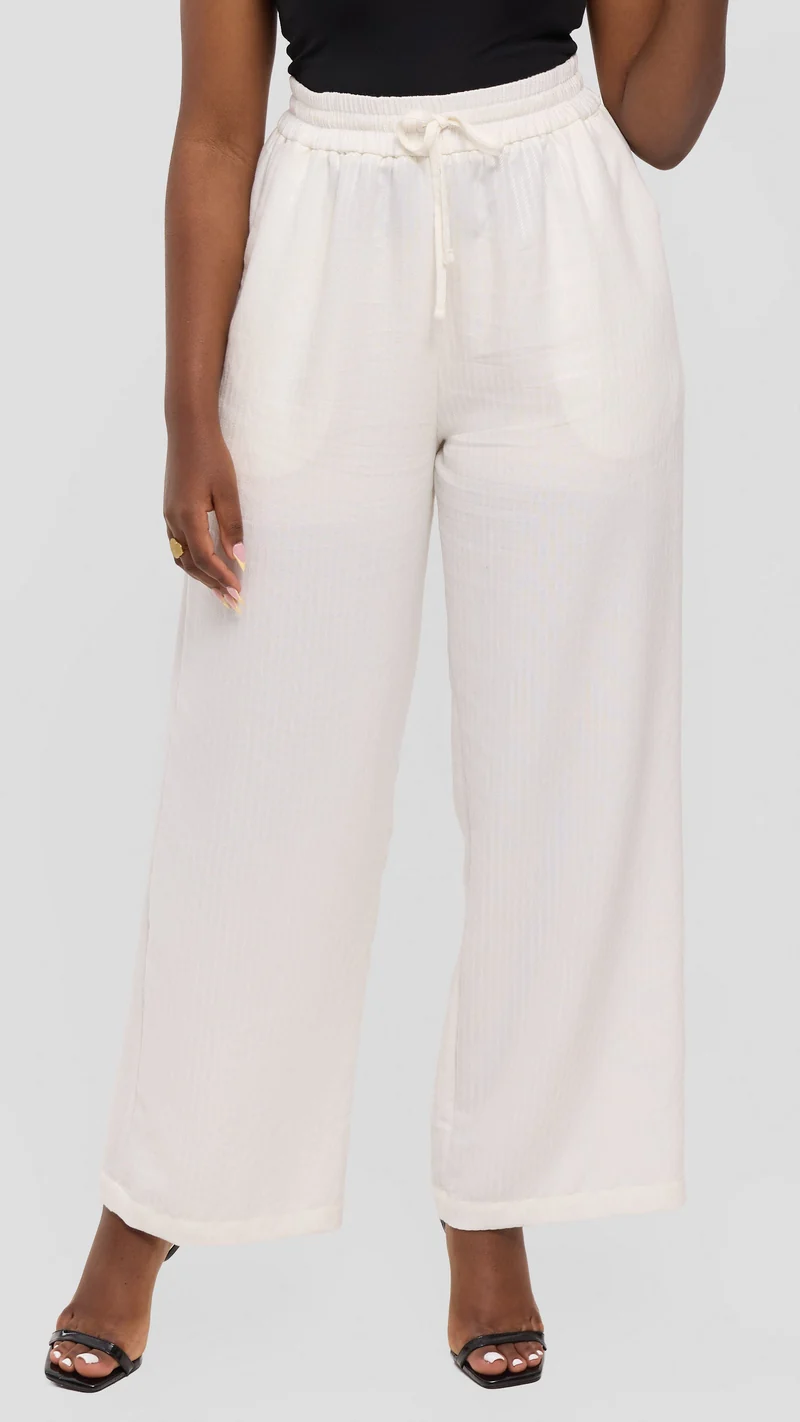 Vivo Drawstring Wide Leg Pants in Crepe - White