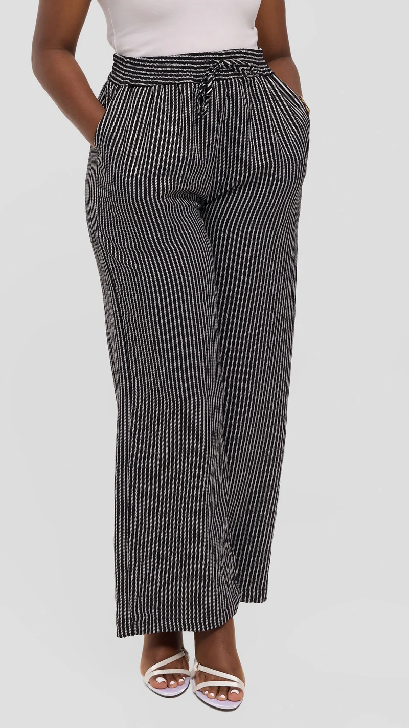 Vivo Drawstring Wide Leg Pants in Crepe - Black / White Stripes