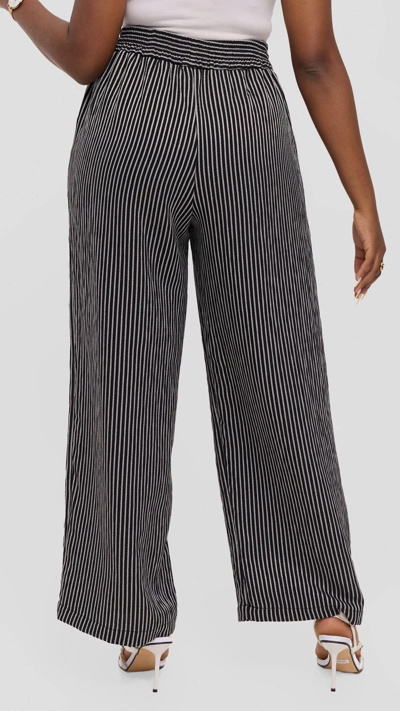 Vivo Drawstring Wide Leg Pants in Crepe - Black / White Stripes