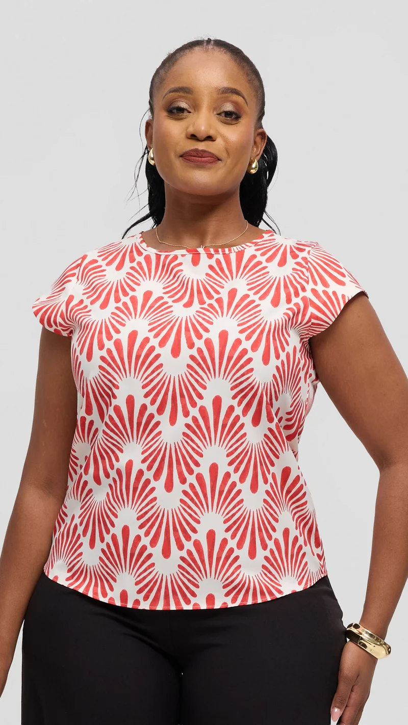 Vivo Basic Cap Sleeve Top in Crepe - Off White / Red Witu Print