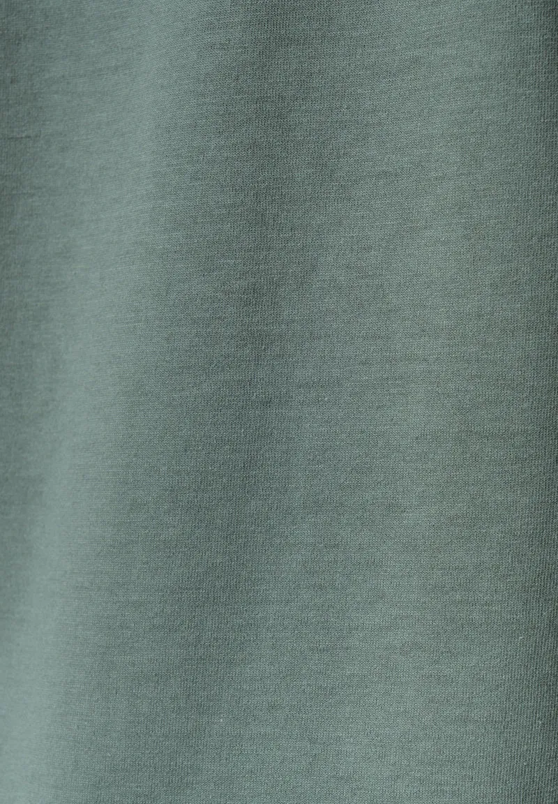 TIJEEN | T-Shirt aus TENCEL™ Modal und Bio-Baumwolle