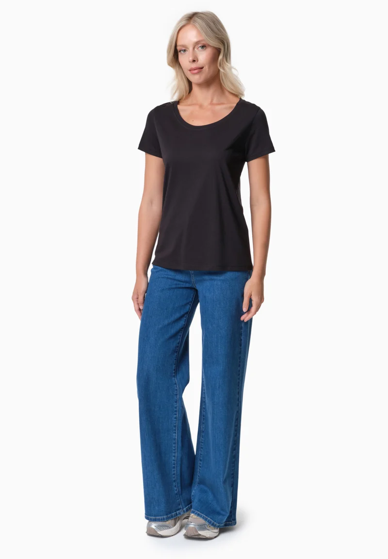 TIJEEN | T-Shirt aus TENCEL™ Modal und Bio-Baumwolle