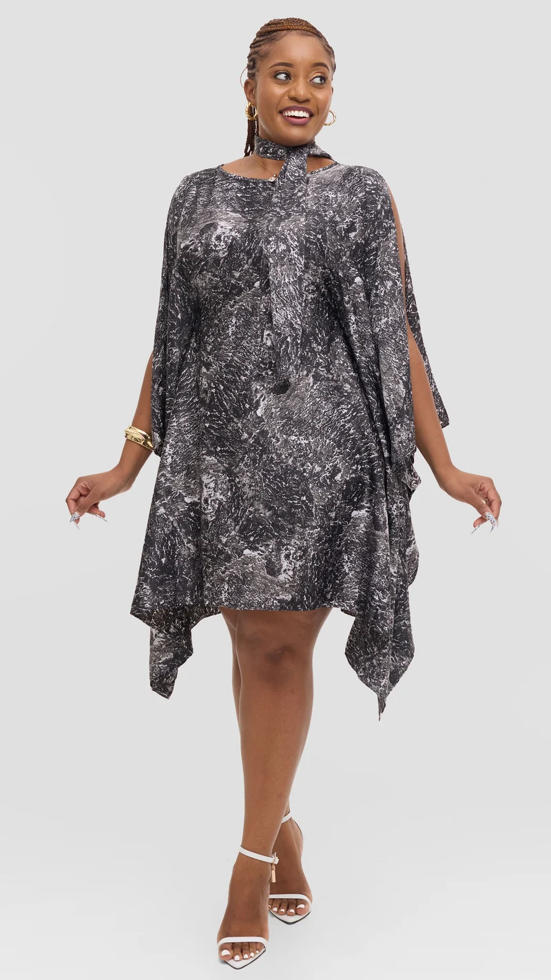 Vivo Knee Length Kaftan in Satin - Black / White Print