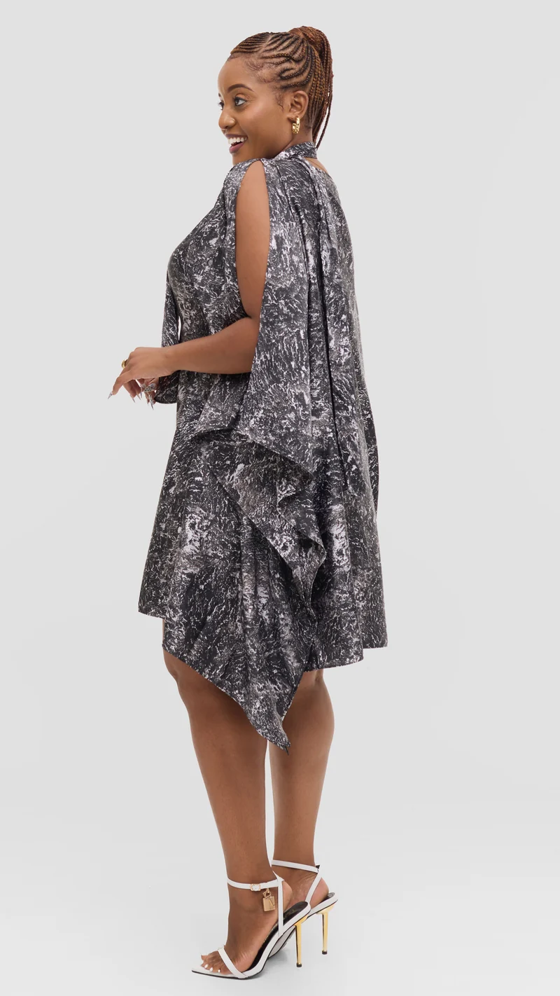 Vivo Knee Length Kaftan in Satin - Black / White Print
