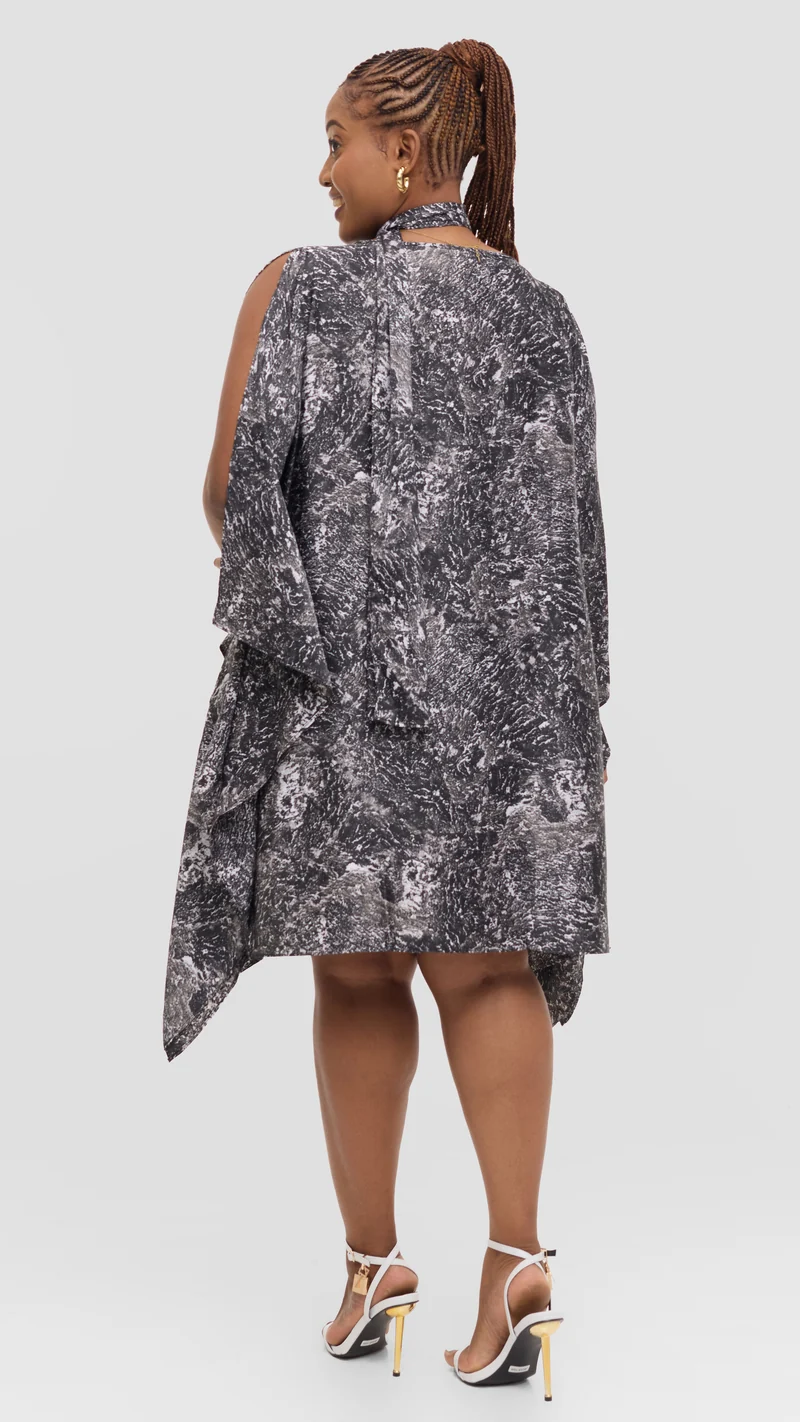 Vivo Knee Length Kaftan in Satin - Black / White Print