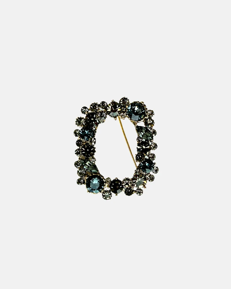 Broche retro-chic
