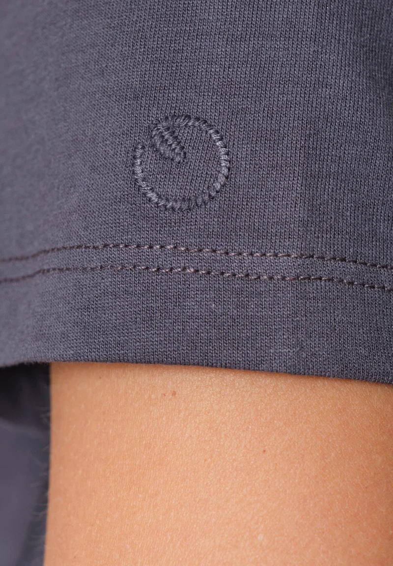 TIJEEN | T-Shirt aus TENCEL™ Modal und Bio-Baumwolle