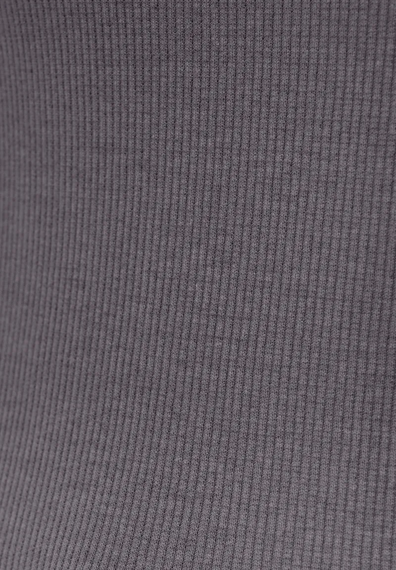 TILLDA | Rib T-Shirt aus TENCEL™ Modal und Bio-Baumwolle