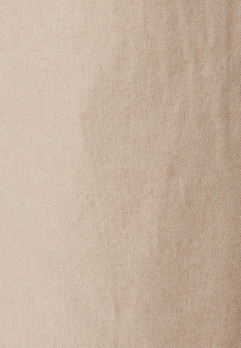 Shorts aus LENZING™ ECOVERO™ und Leinen