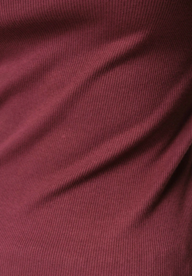SOFFIA | Rib Top aus Bio-Baumwolle