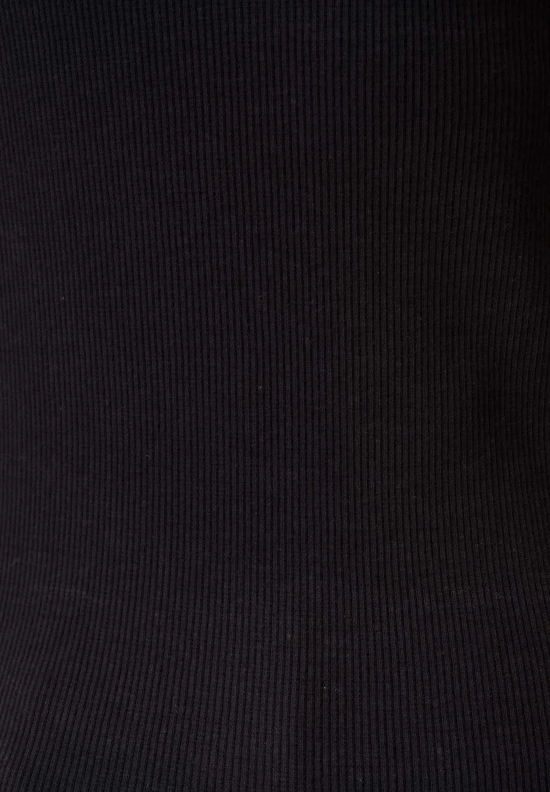 SOFFIA | Rib Top aus Bio-Baumwolle