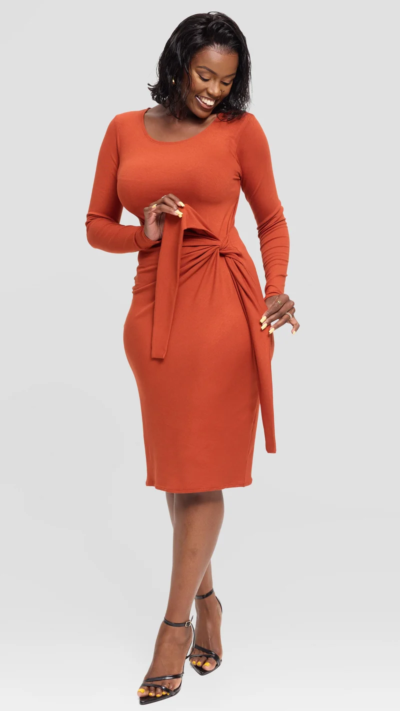 Vivo Side Tie Knee Length Dress in Jersey - Rust