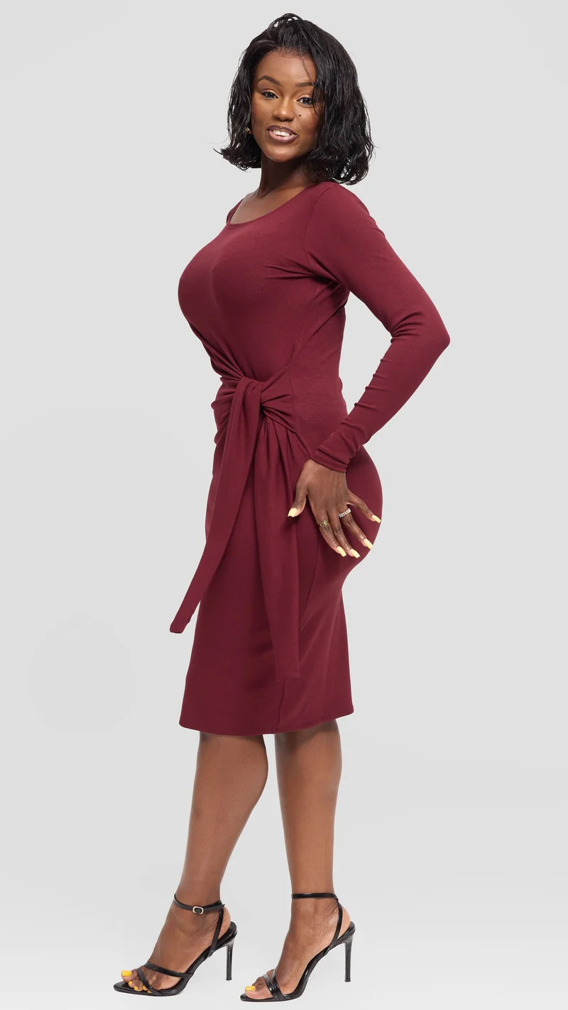 Vivo Side Tie Knee Length Dress in Jersey - Maroon