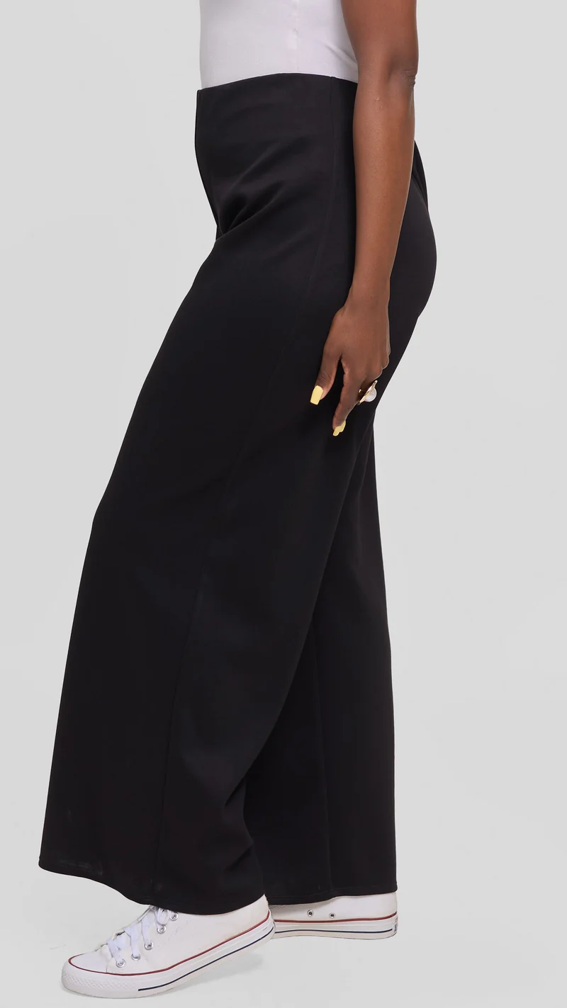 Vivo Wide Leg Pants in Scuba - Black