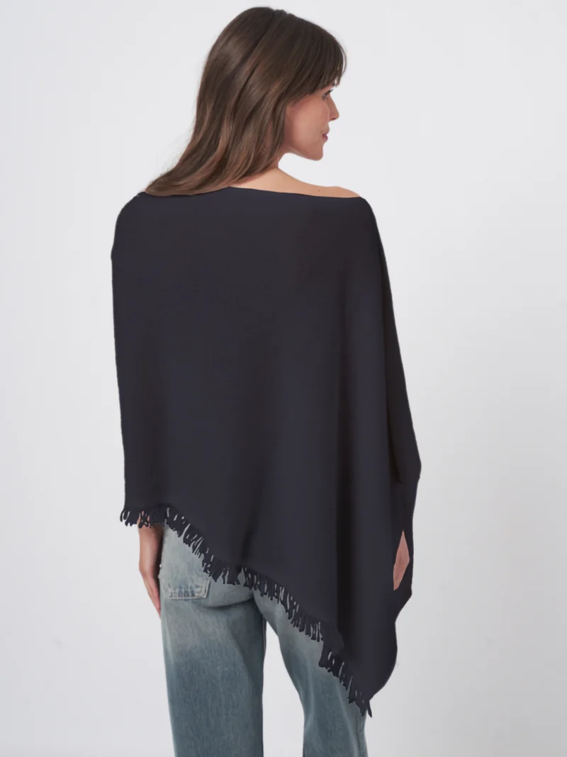 Poncho en cachemire avec franges