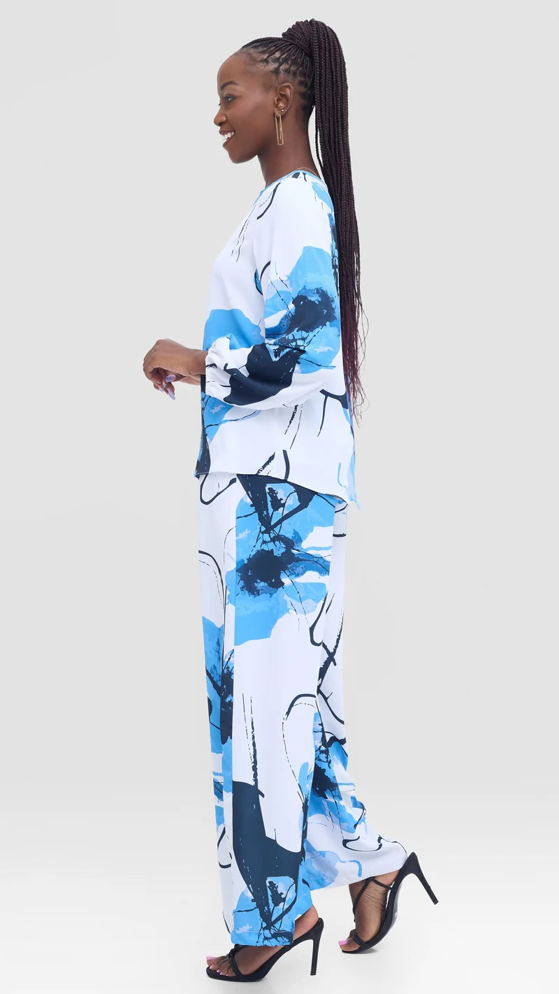Vivo Basic Crepe Bishop Sleeve Top - White / Blue Rozi Print