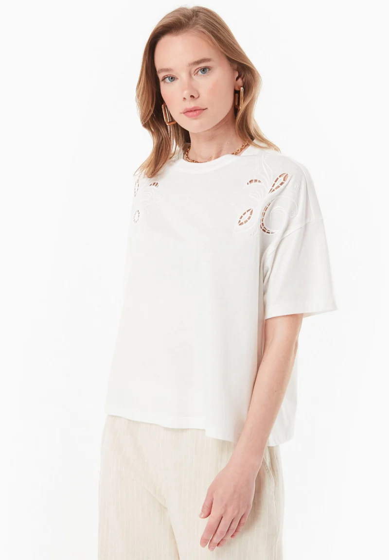 T-Shirt aus TENCEL™ Modal und Bio-Baumwolle