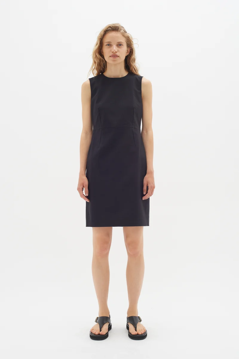 Robe courte sans manches Ziggi