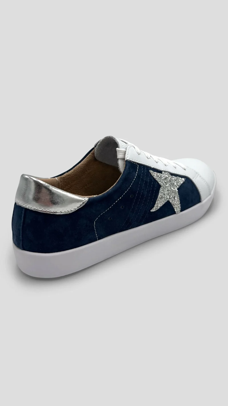 Julz Jose Sneaker - White / Navy Blue / Silver
