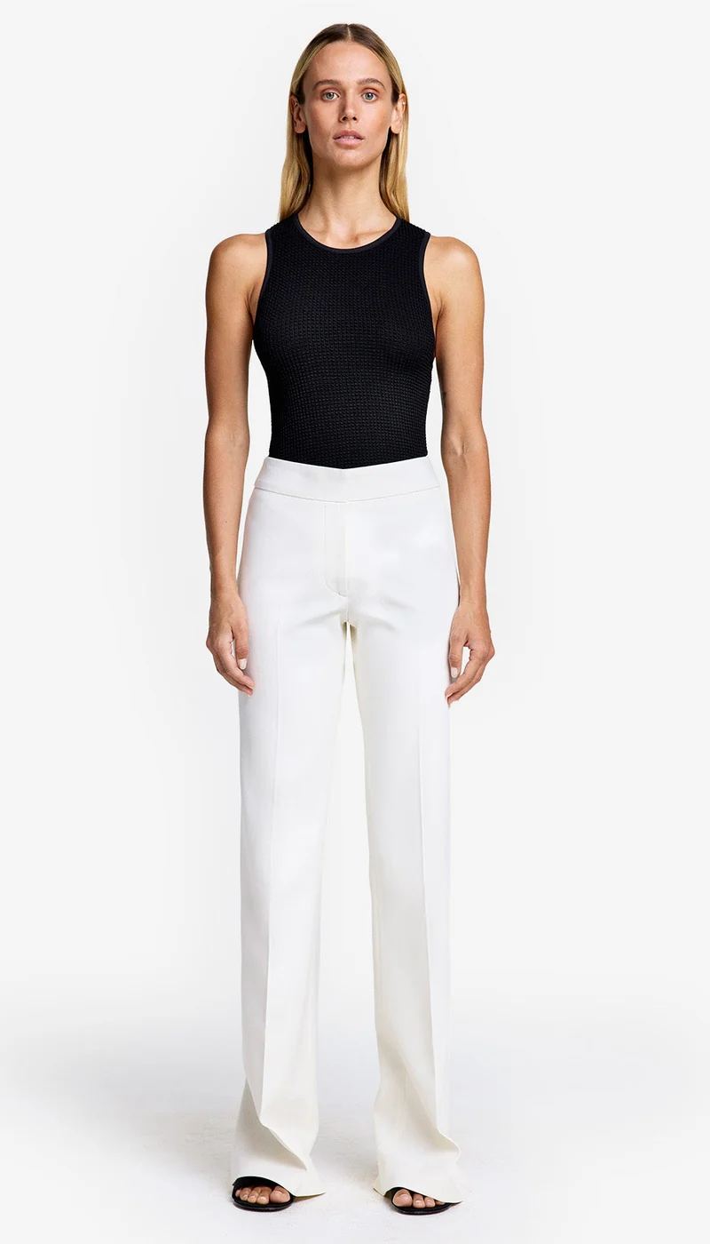 Pantalon classique long avec plis marqués