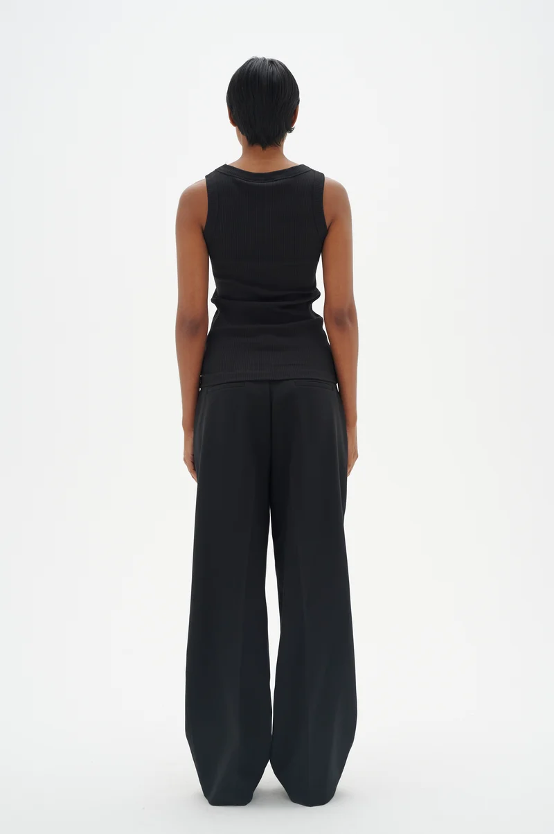 Camisole côtelée avec col rond Dagna