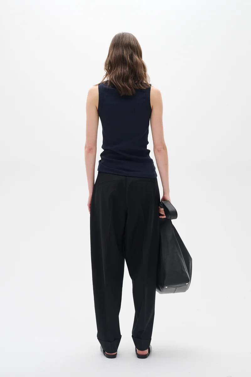 Camisole côtelée avec col rond Dagna